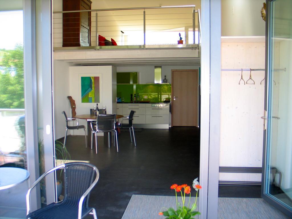 Artist'S Loft Zur Maloya Apartment Ormalingen Стая снимка